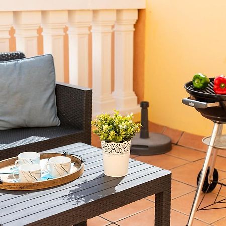 1314 Fabulous 2 Bedroom Accommodation Roof Terrace กาเยาซัลวาเค ภายนอก รูปภาพ