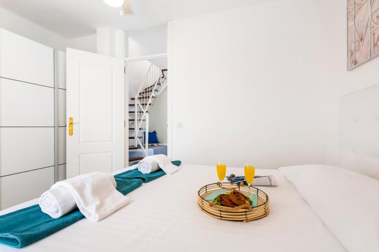 1314 Fabulous 2 Bedroom Accommodation Roof Terrace กาเยาซัลวาเค ภายนอก รูปภาพ