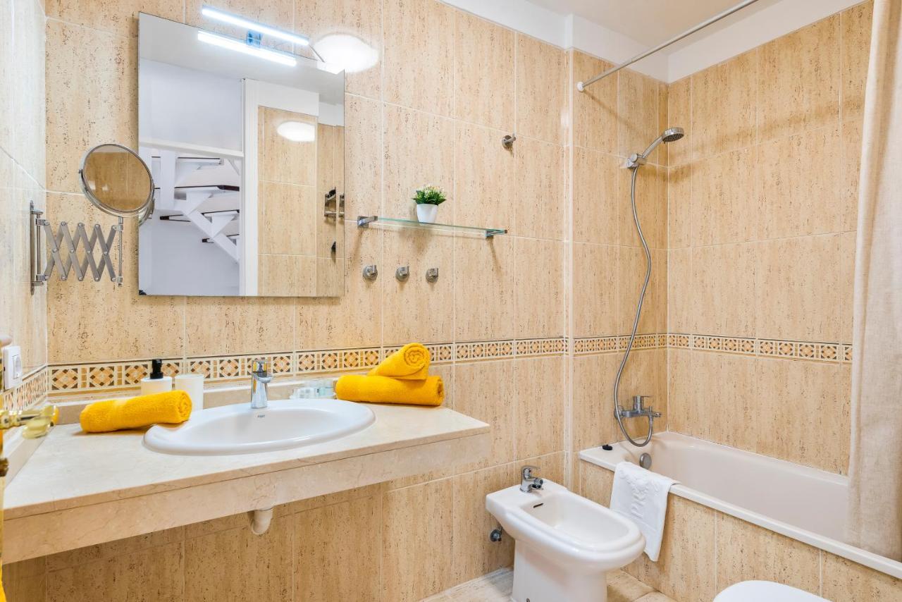 1314 Fabulous 2 Bedroom Accommodation Roof Terrace กาเยาซัลวาเค ภายนอก รูปภาพ