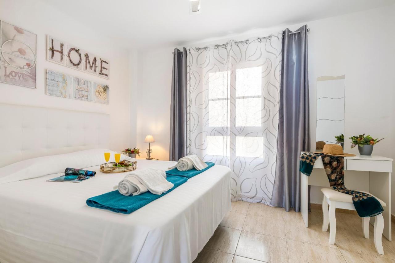 1314 Fabulous 2 Bedroom Accommodation Roof Terrace กาเยาซัลวาเค ภายนอก รูปภาพ