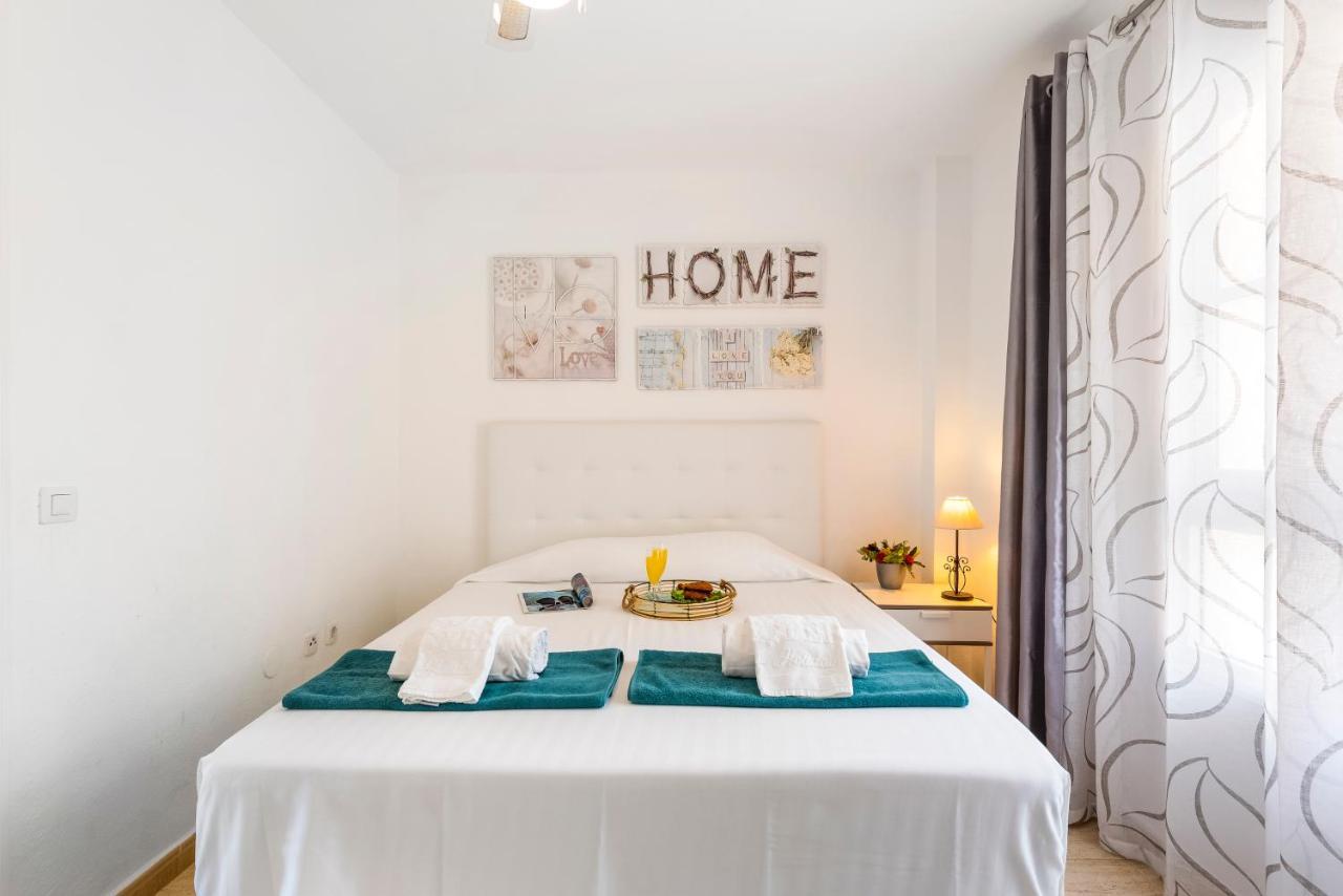 1314 Fabulous 2 Bedroom Accommodation Roof Terrace กาเยาซัลวาเค ภายนอก รูปภาพ